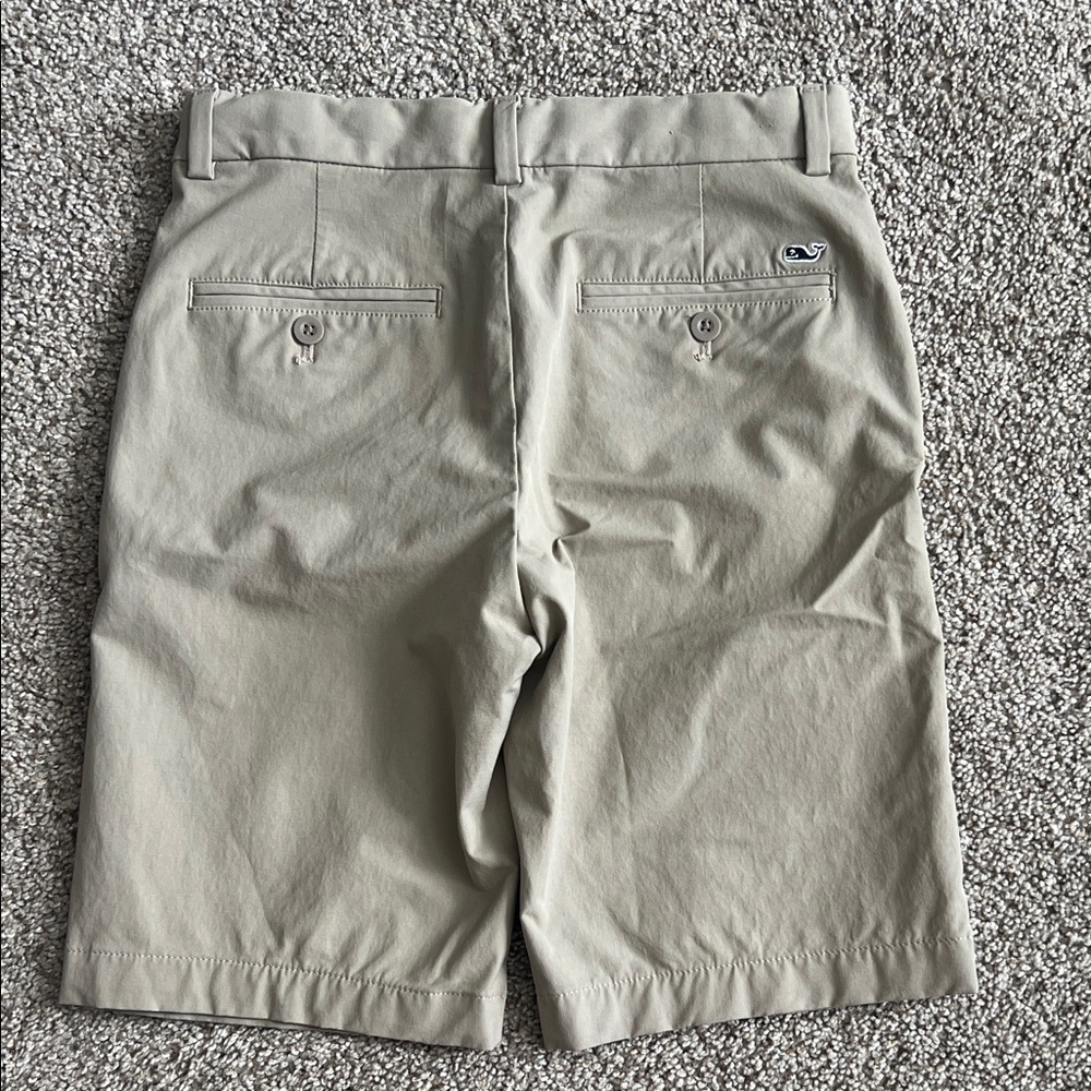 Boys‎ vineyard vines Tan Shorts - Picture 3 of 6